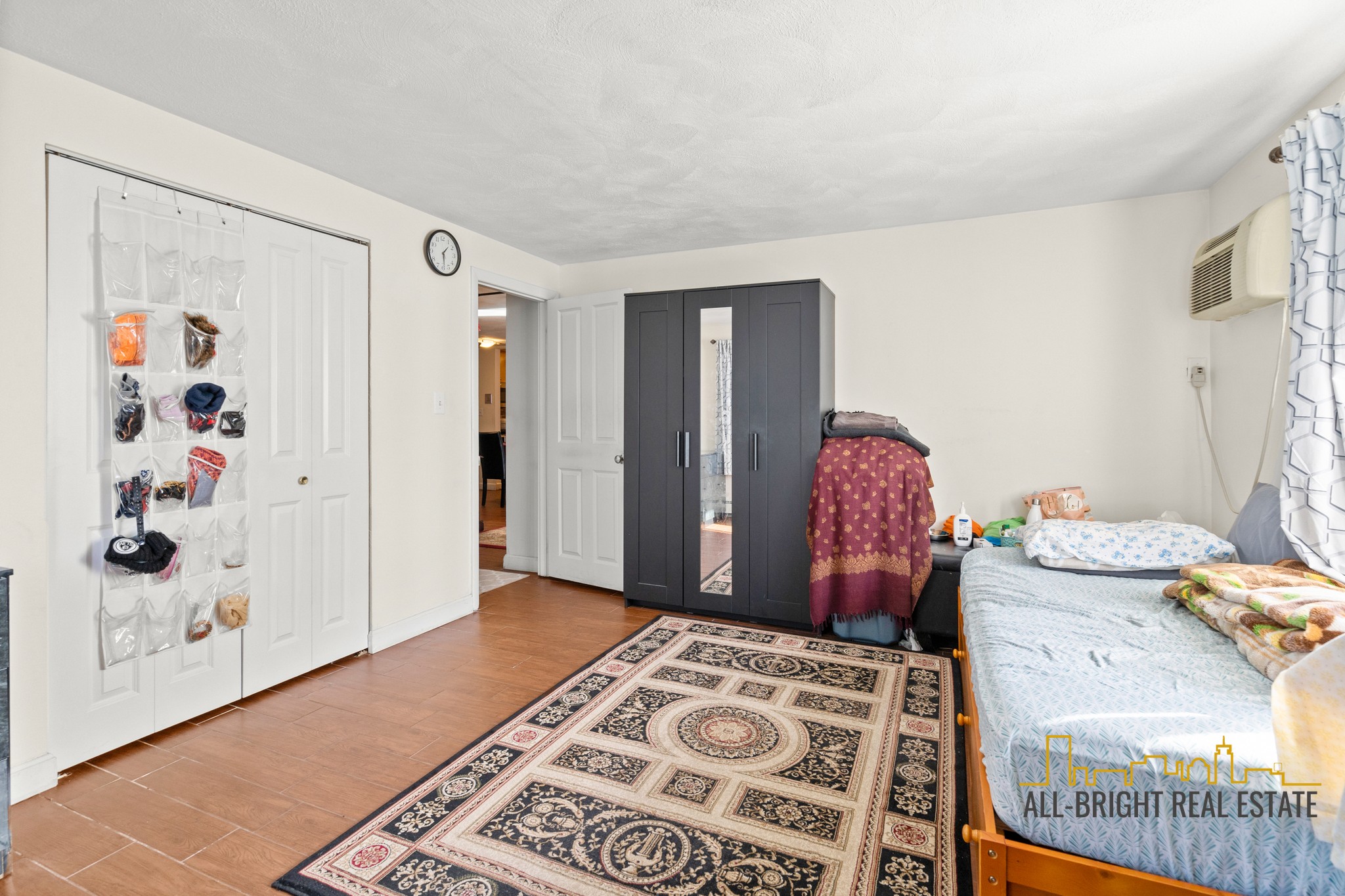84 Grant - Somerville