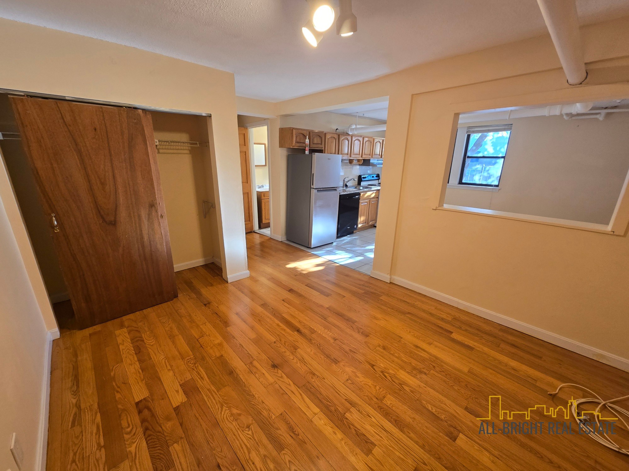 Photos of apartment on Summit,Boston MA 02135