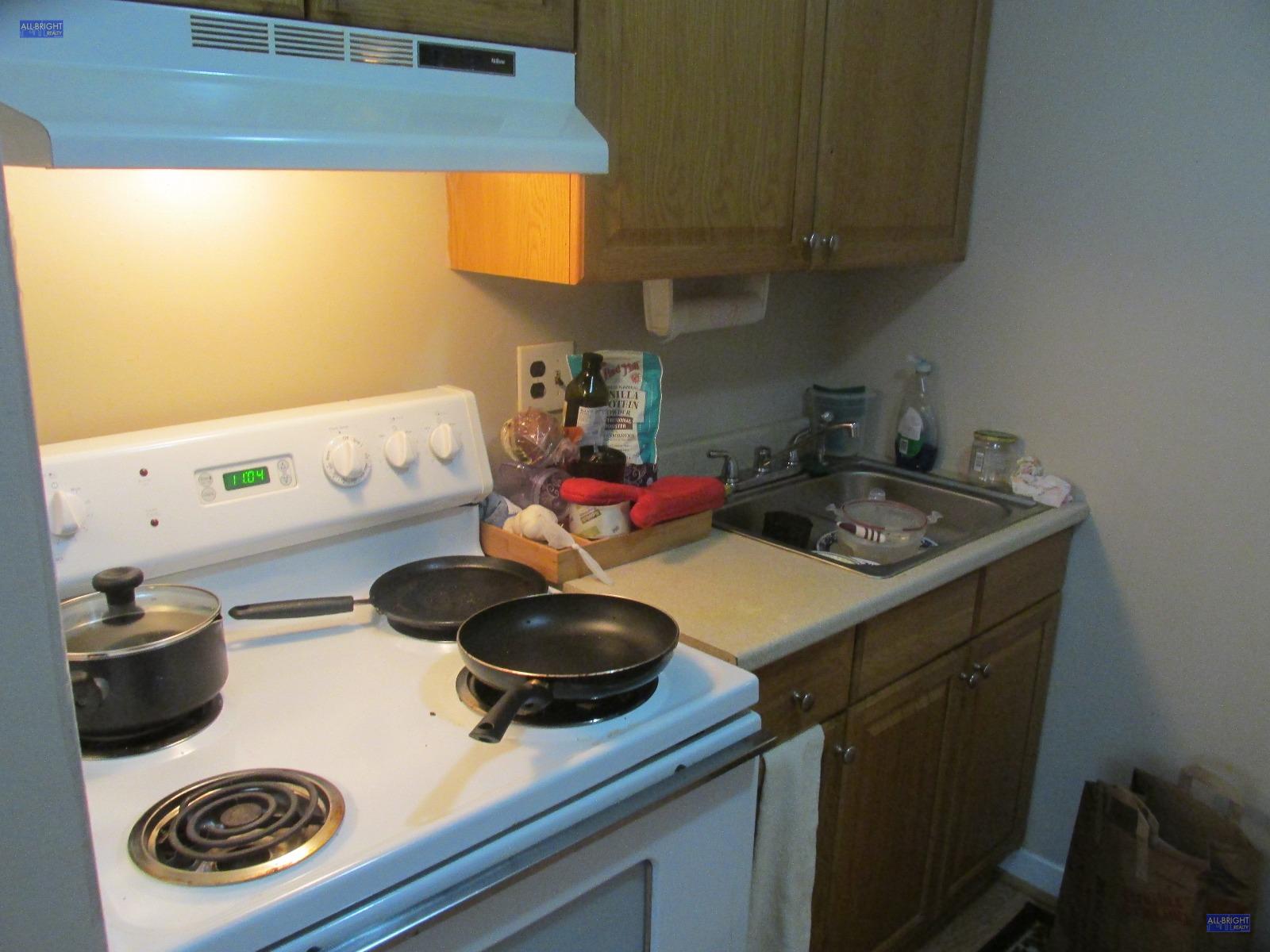 20 Radcliffe Rd, Allston