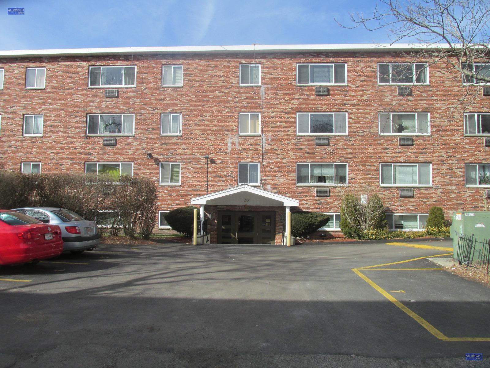 20 Radcliffe Rd, Allston