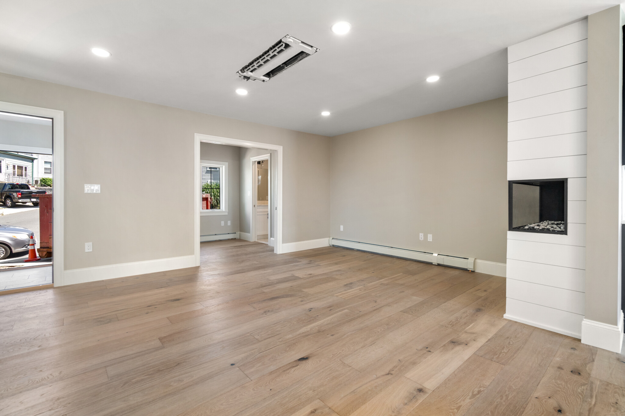 77 Harbor View Ave, Winthrop