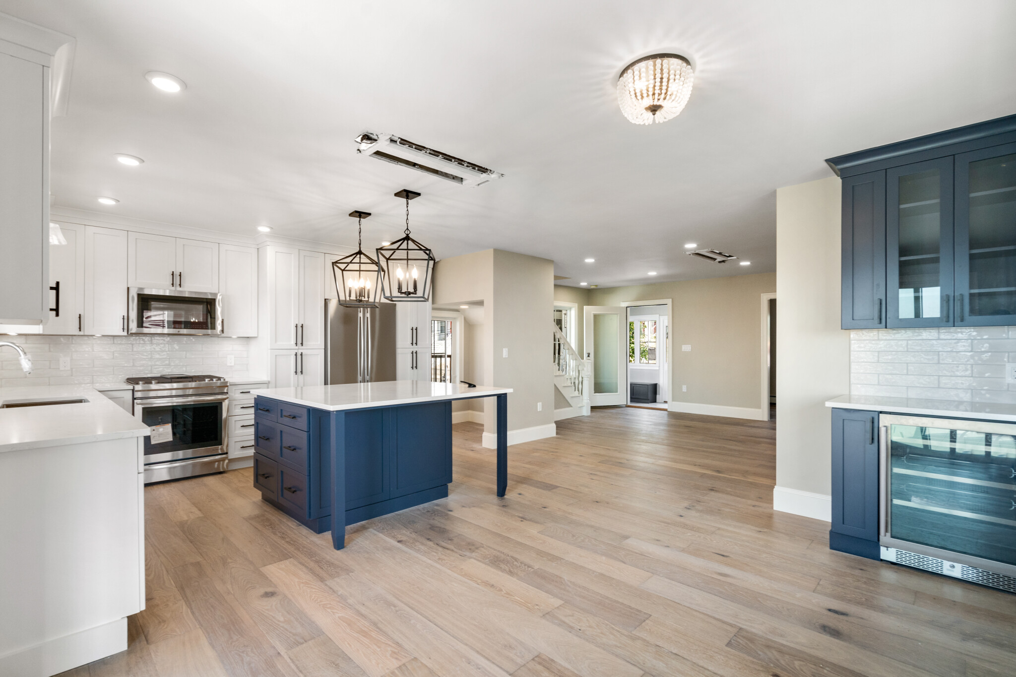 77 Harbor View Ave, Winthrop