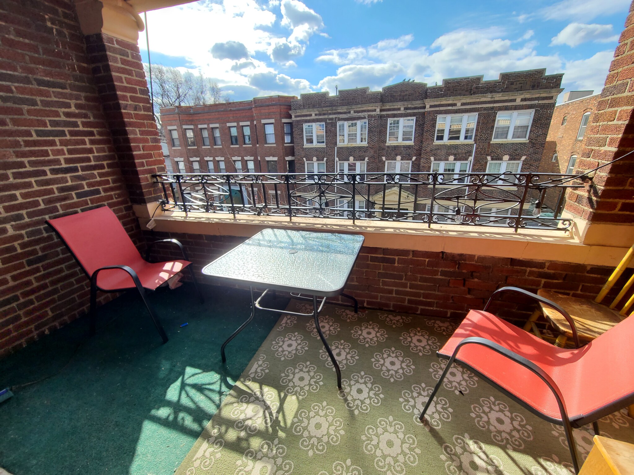 317 Summit Ave, Brighton