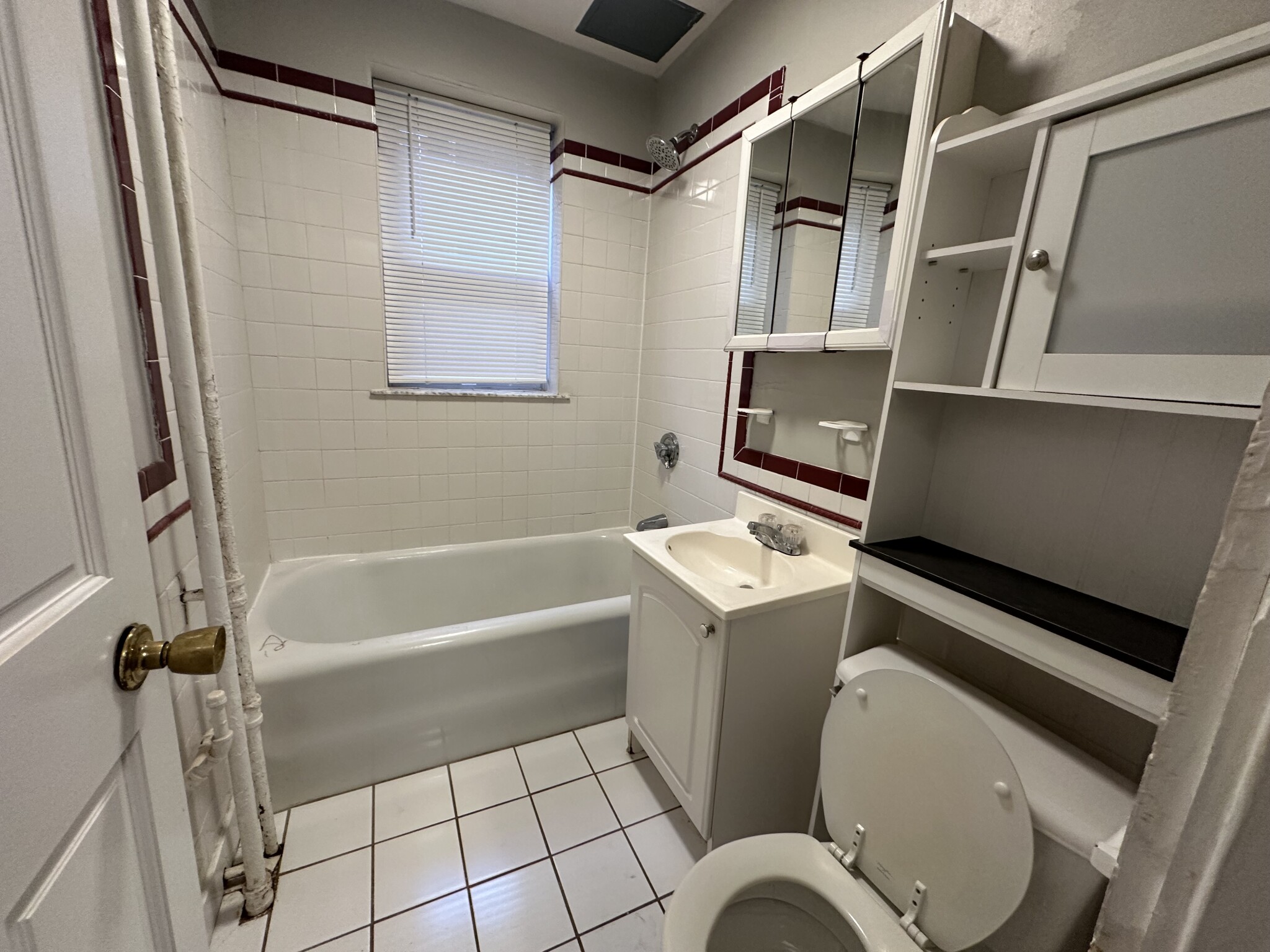 1619 Commonwealth Ave, Brighton