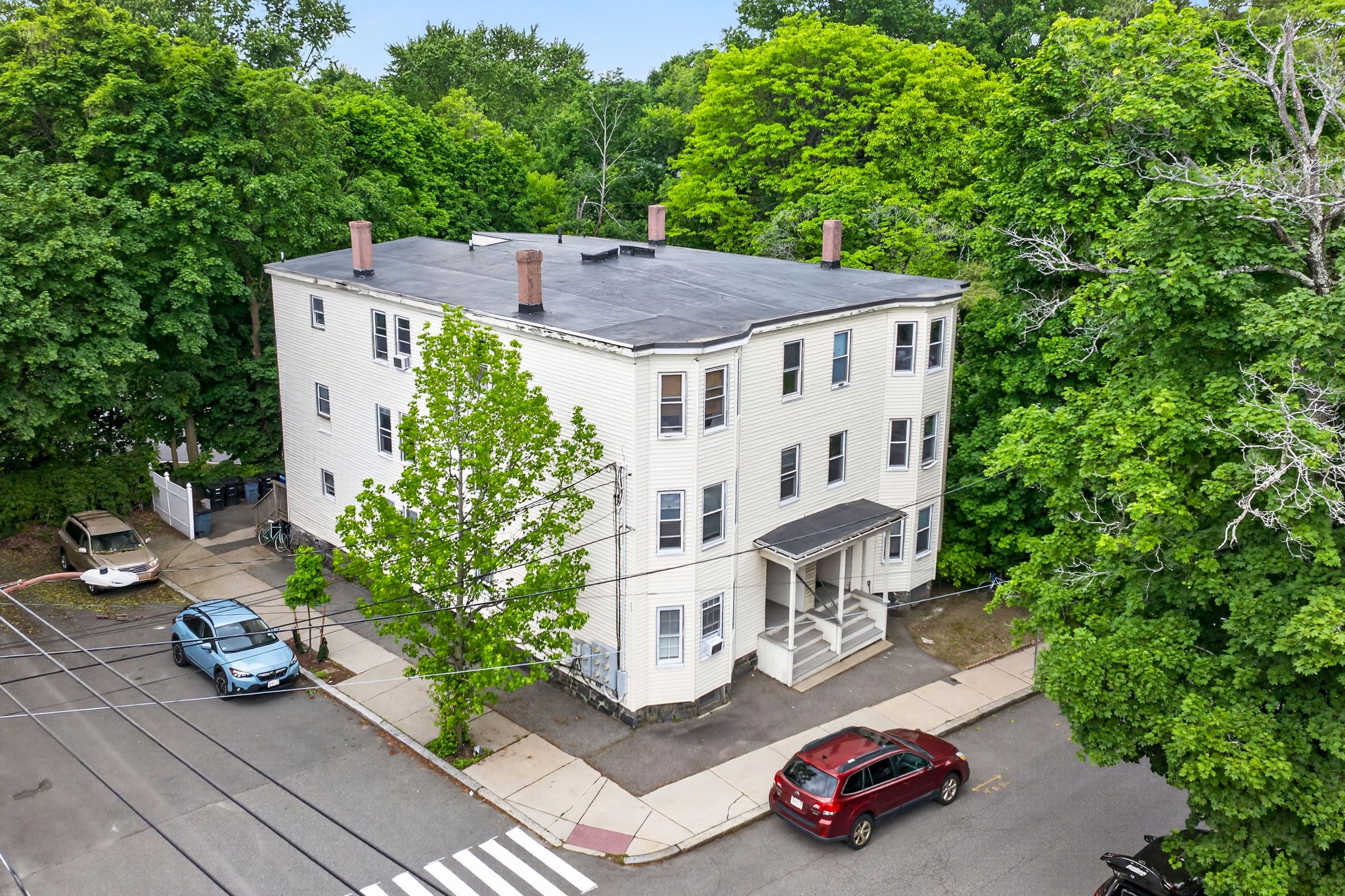 Photos of apartment on Woodstock,Somerville MA 02144