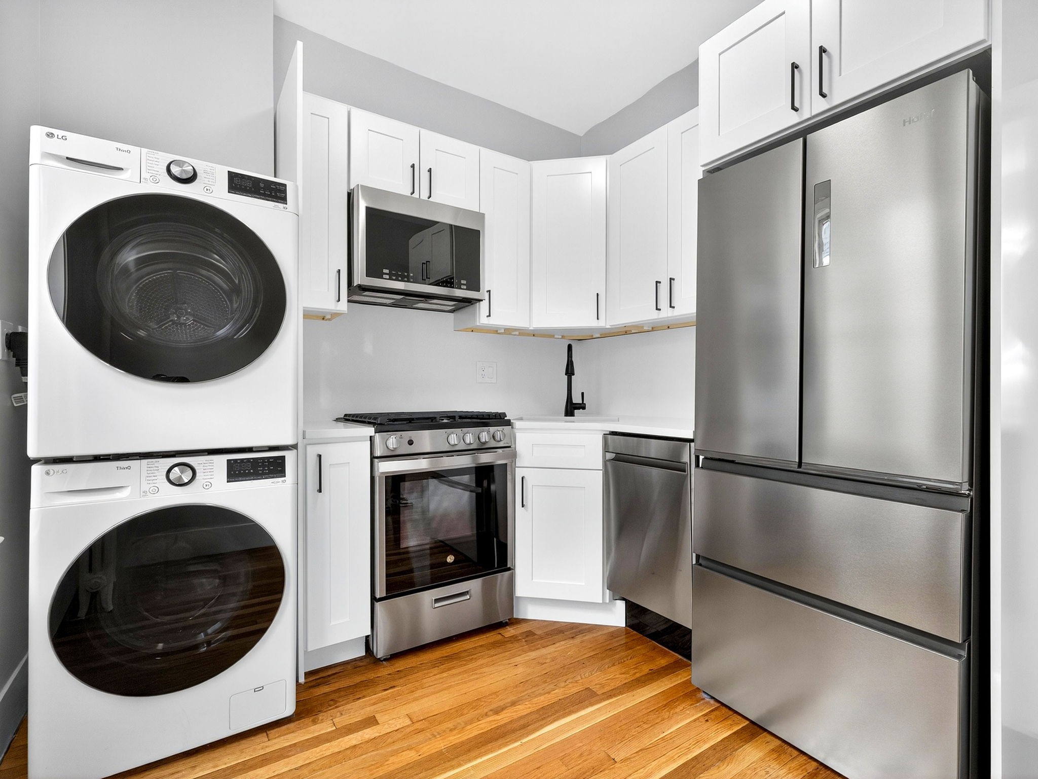 Photos of apartment on Fawcett St.,Cambridge MA 02138