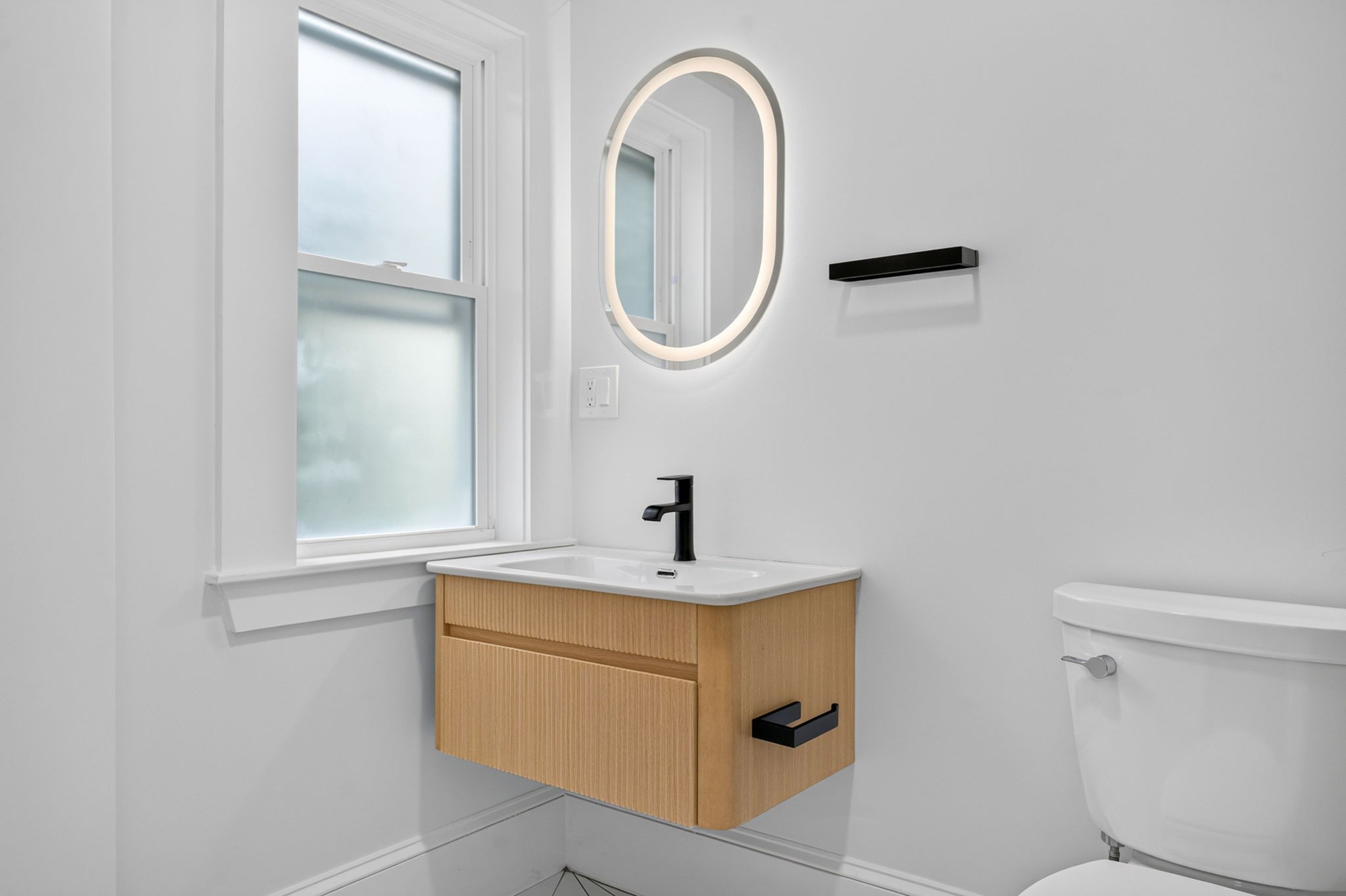 Photos of apartment on Woodstock,Somerville MA 02144