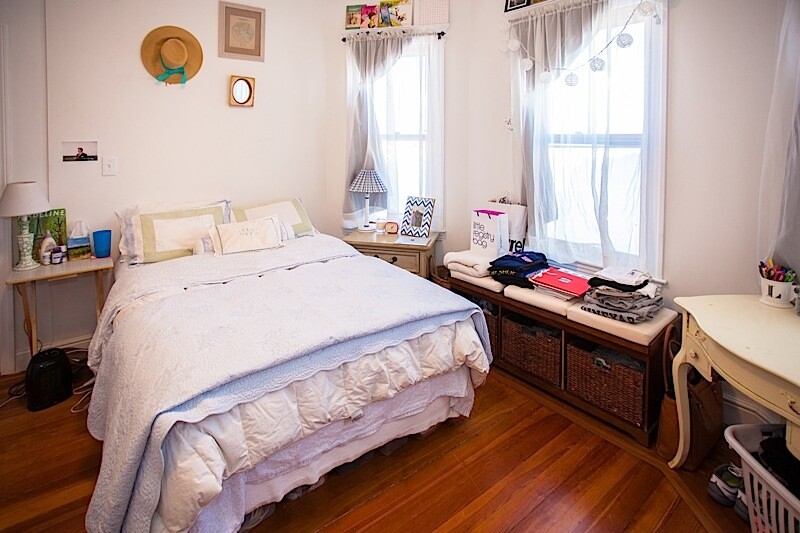 32 Hawthorne St, Davis Square