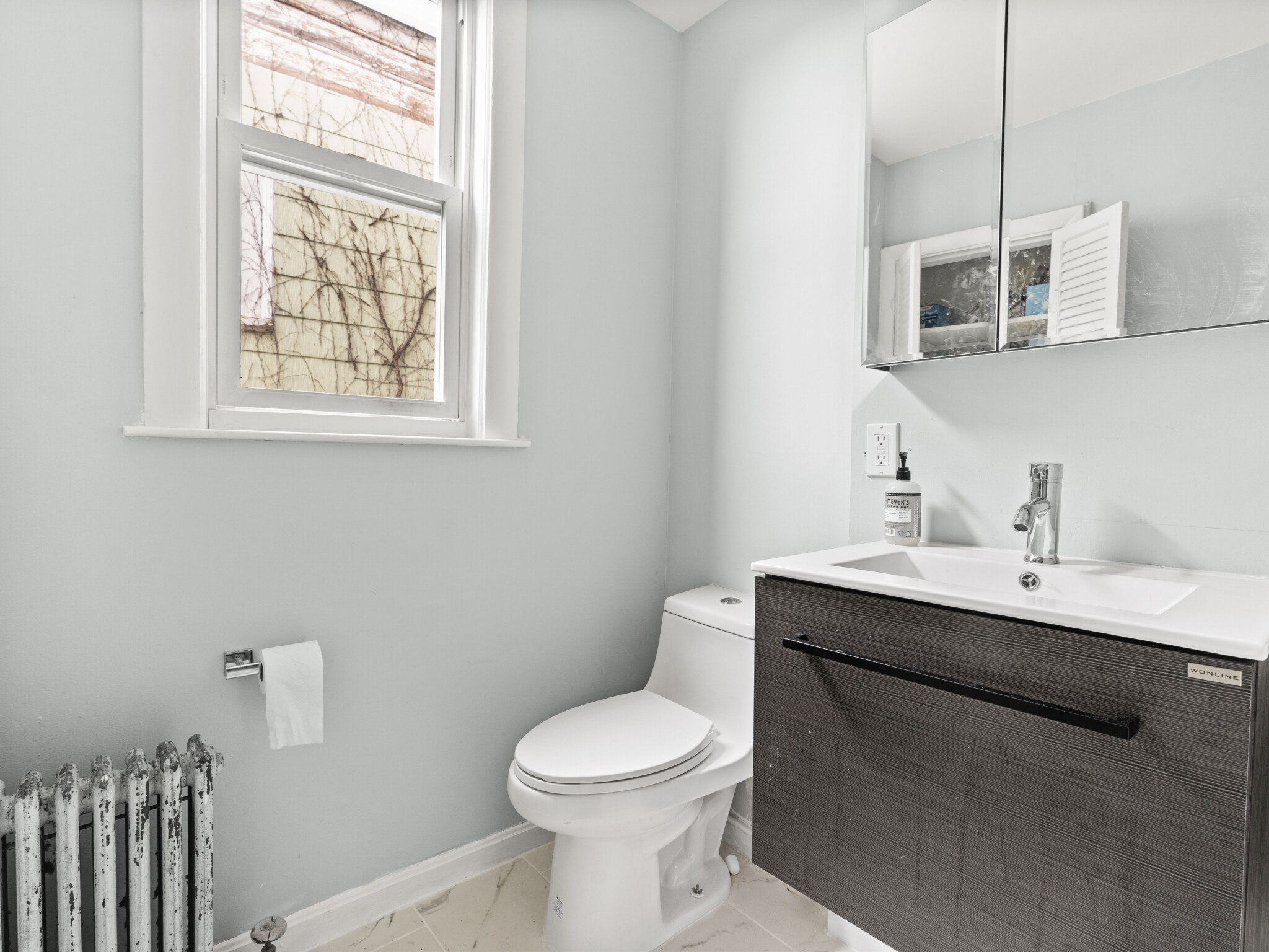 131 Cottage St, East Boston