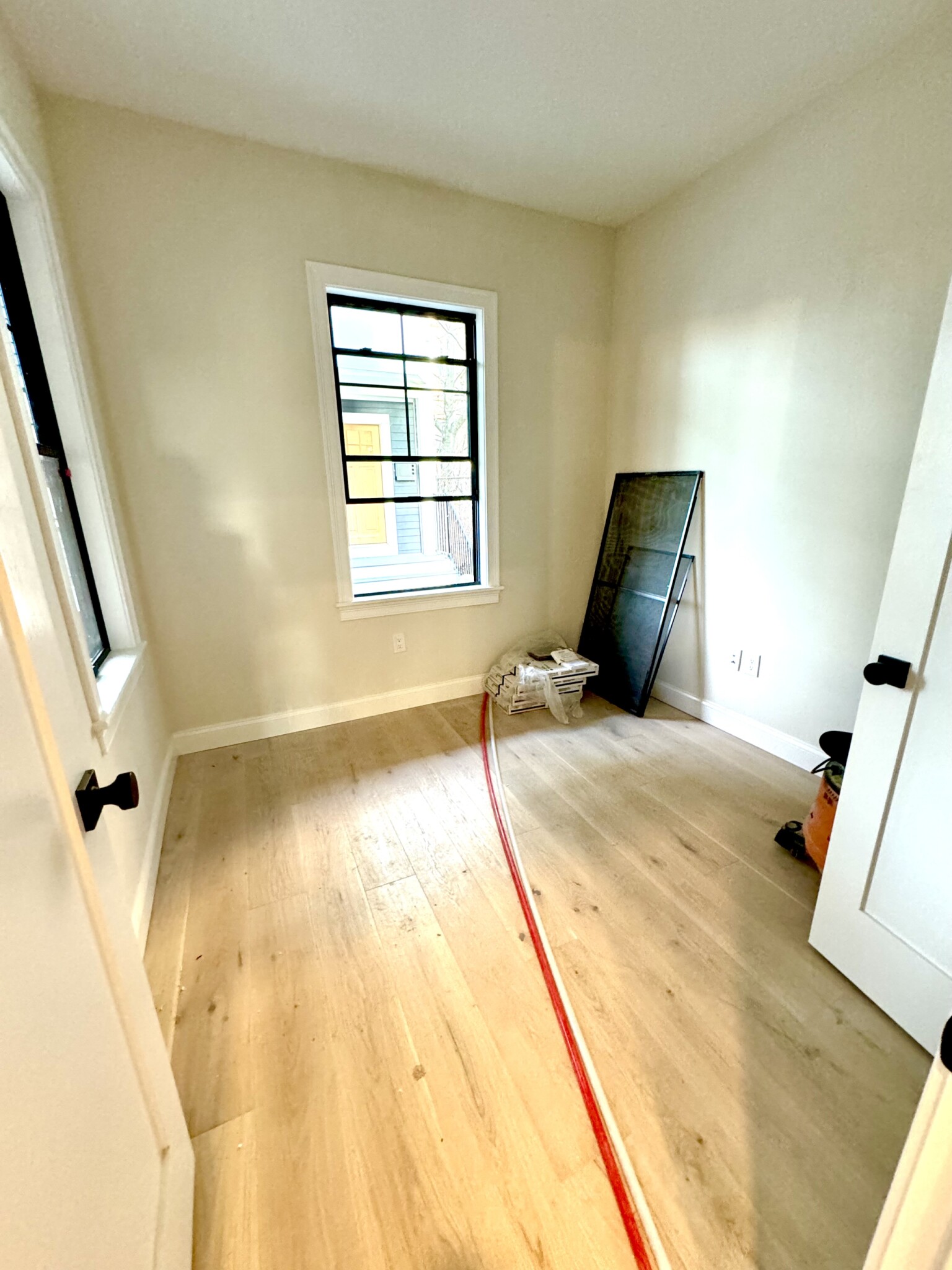 48 Woodward St, South Boston