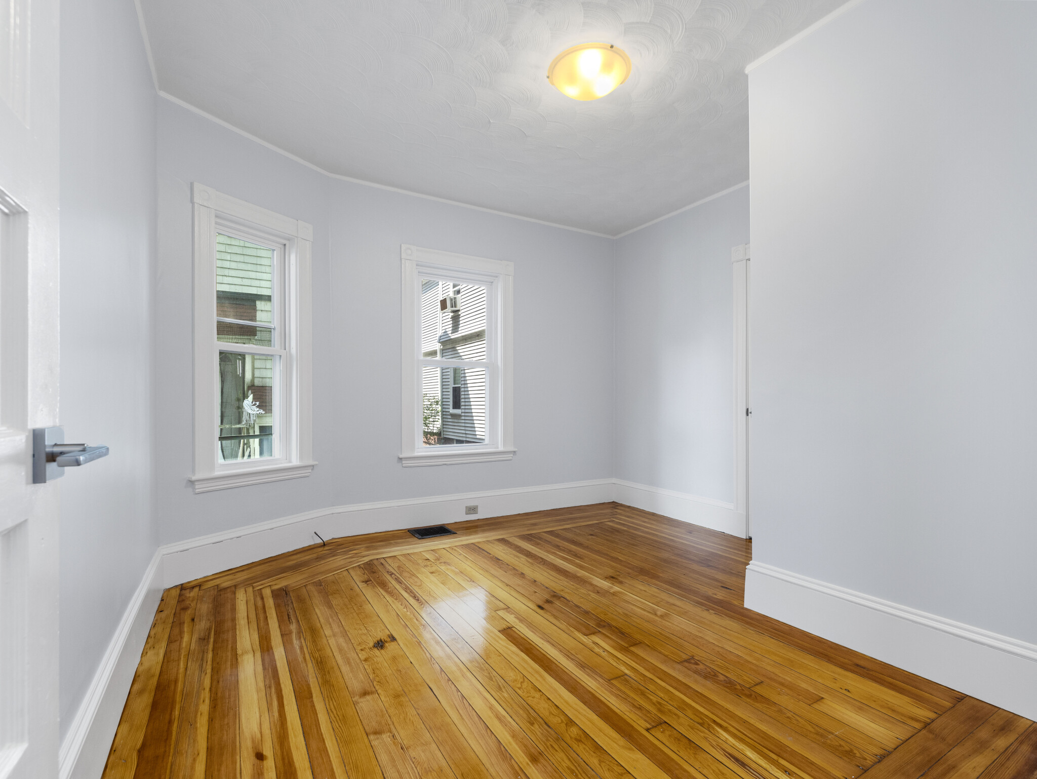 59 Hawthorne, Davis Square