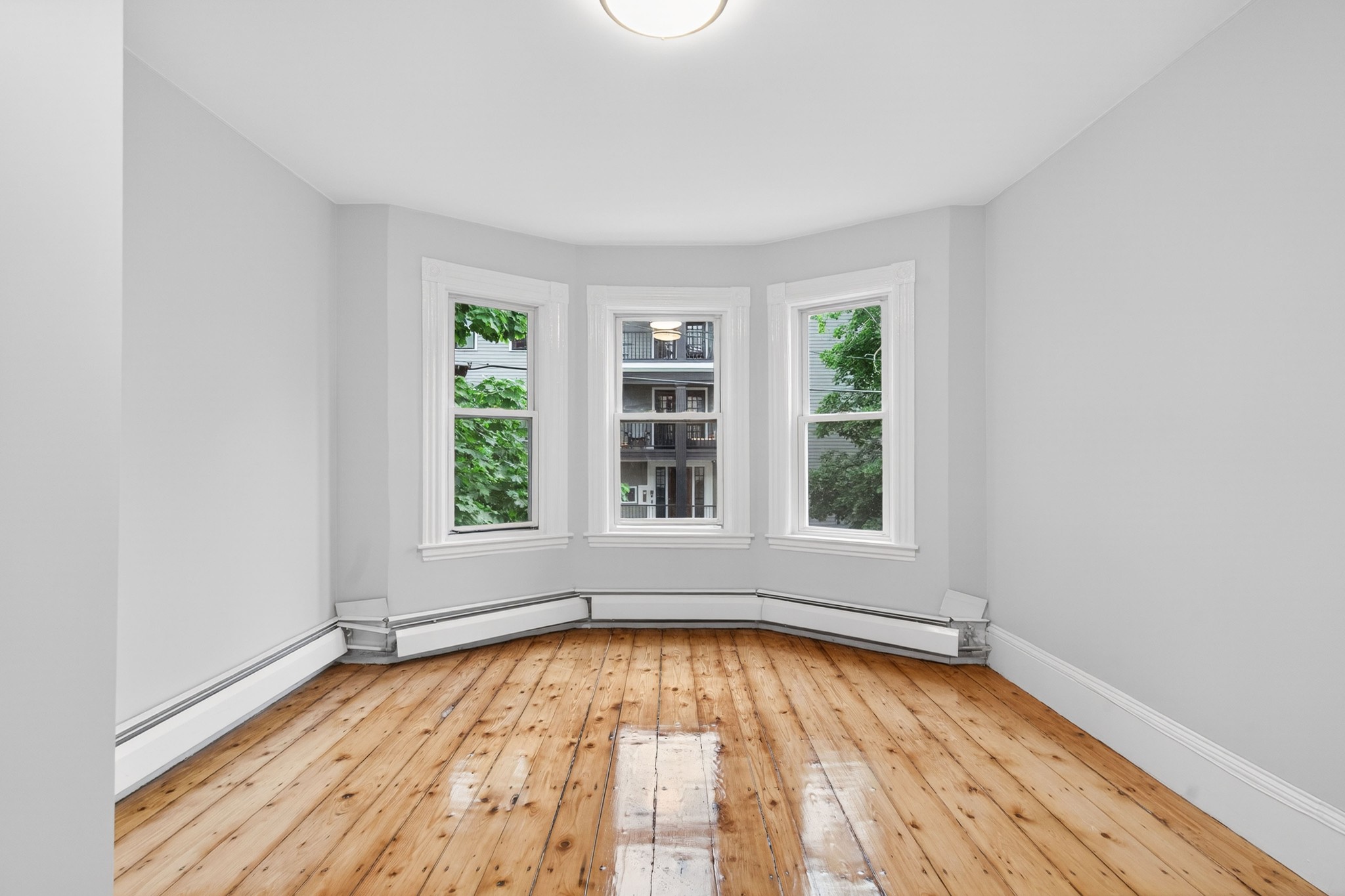 Photos of apartment on Woodstock,Somerville MA 02144