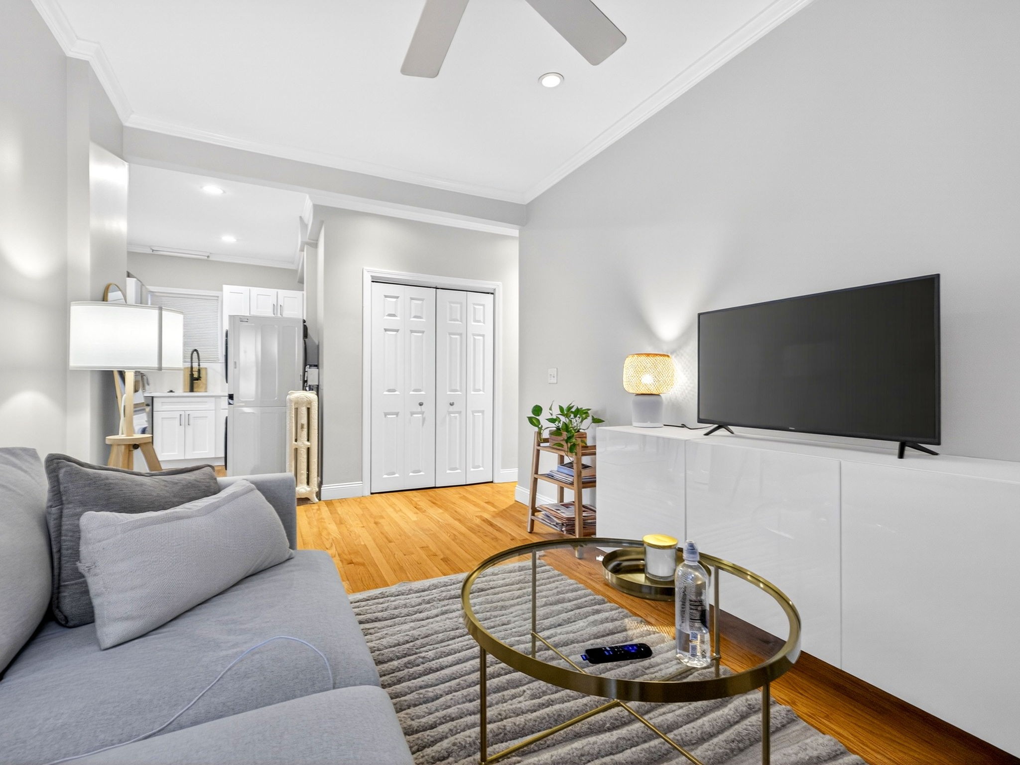 Photos of apartment on Cambridge St.,Cambridge MA 02138