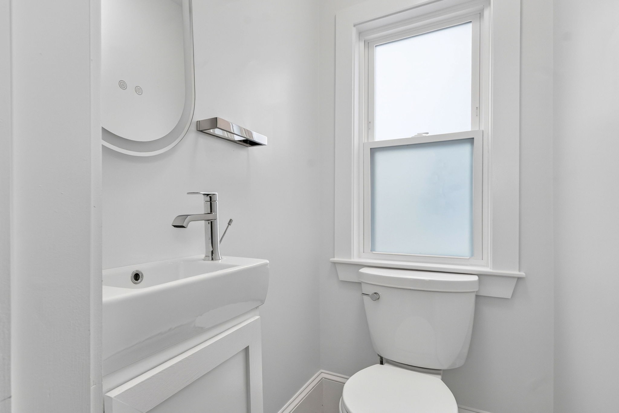 Photos of apartment on Woodstock,Somerville MA 02144