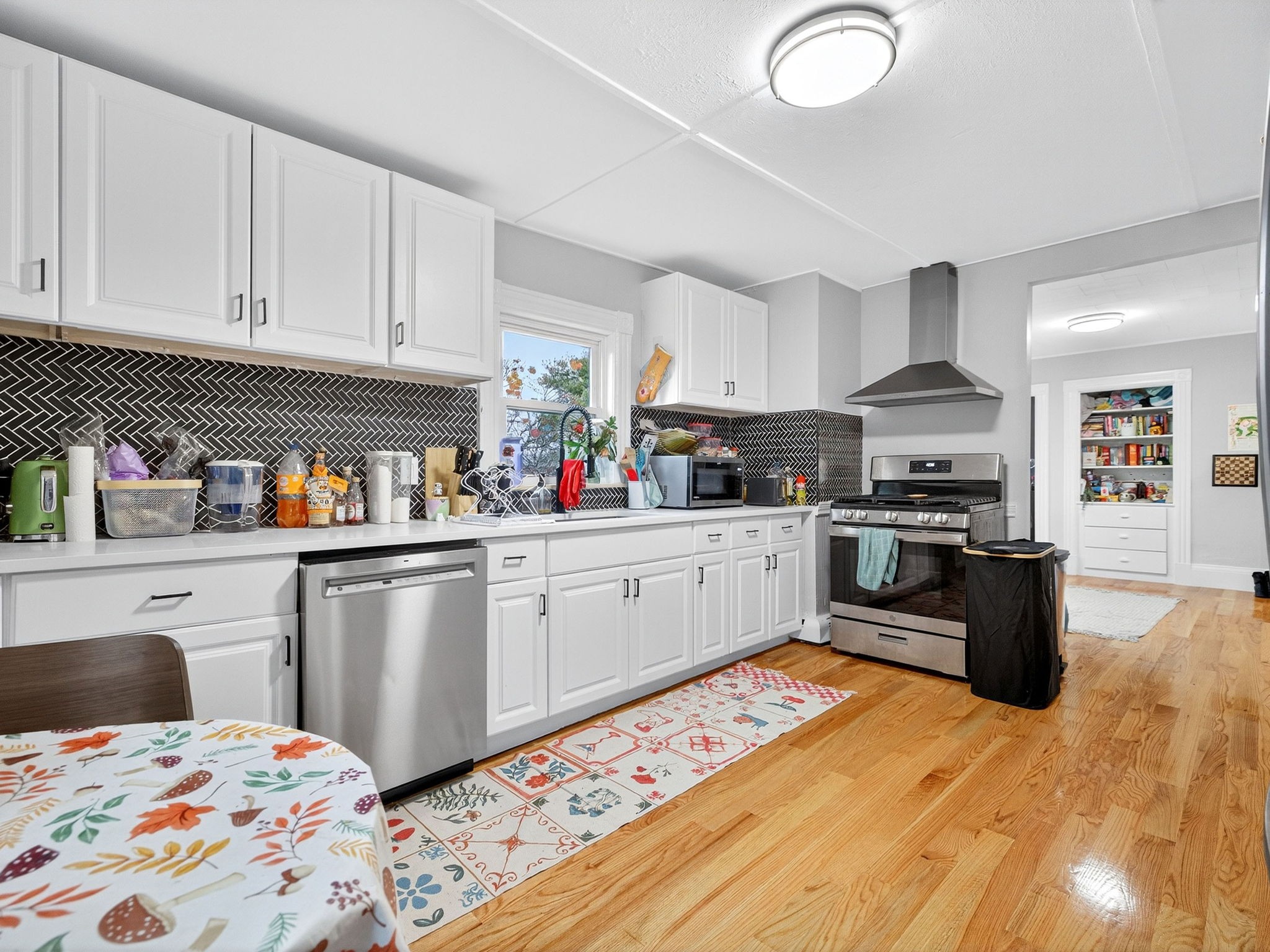 Photos of apartment on Gordon St.,Boston MA 02134