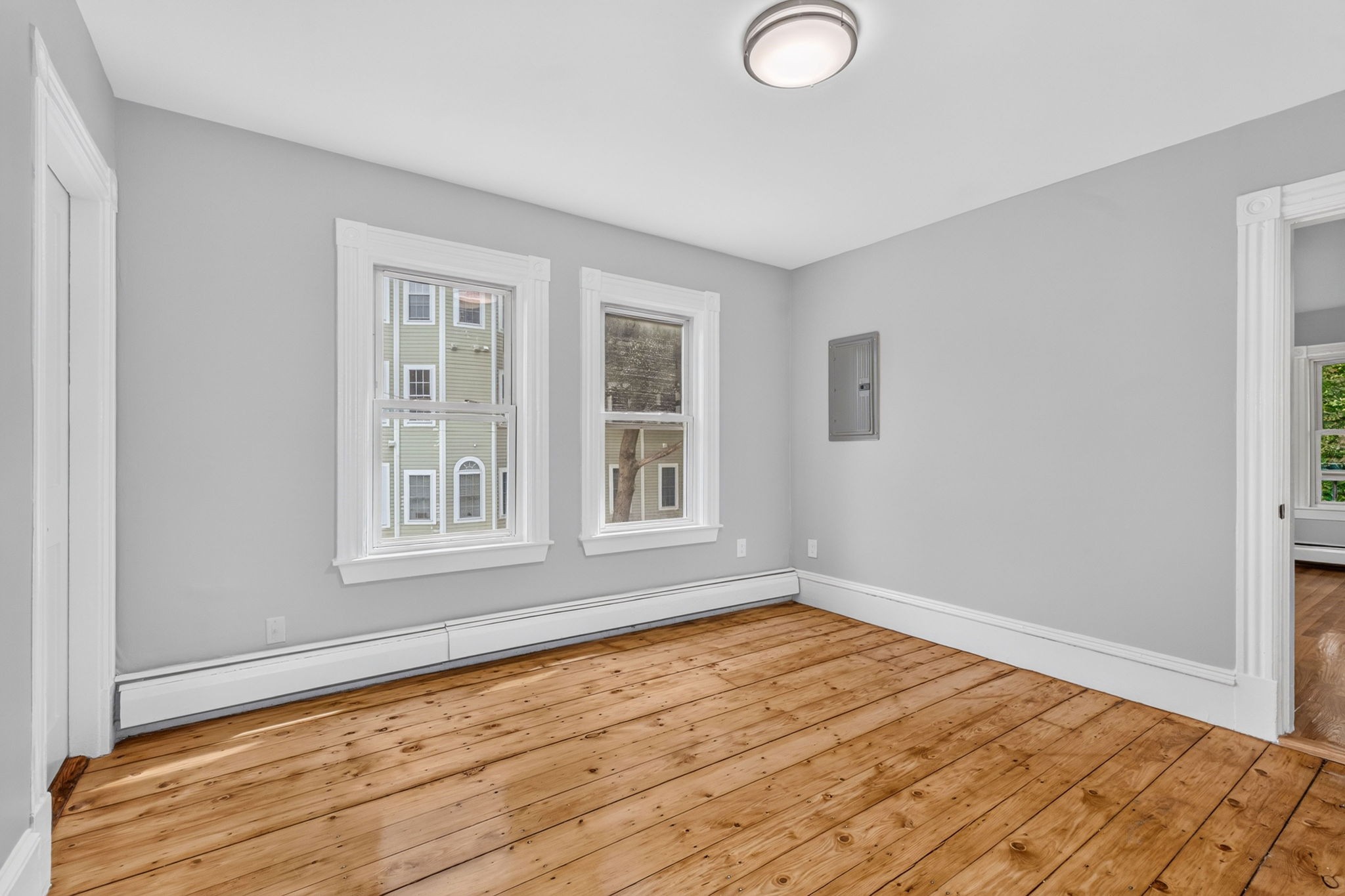 Photos of apartment on Woodstock,Somerville MA 02144
