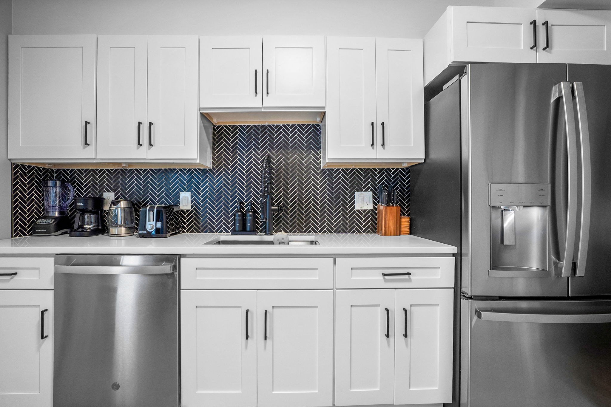 Photos of apartment on Broadway,Cambridge MA 02139