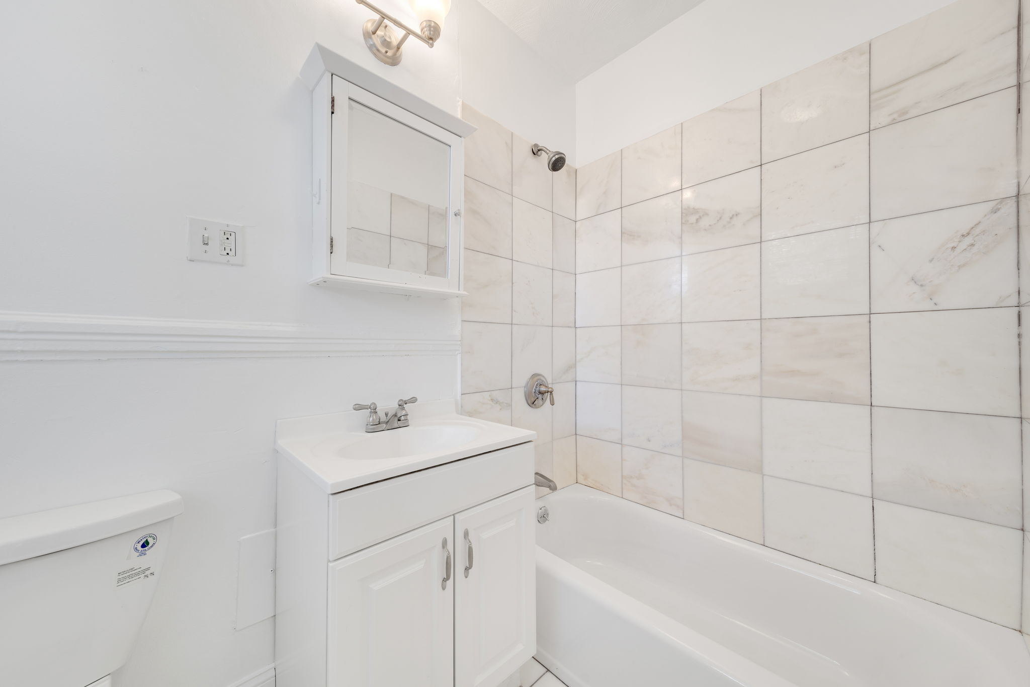 82 Brainerd Rd, Allston