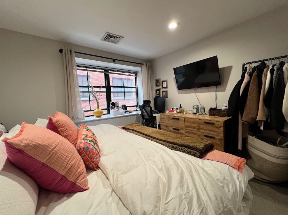 1661 Washington St, South End