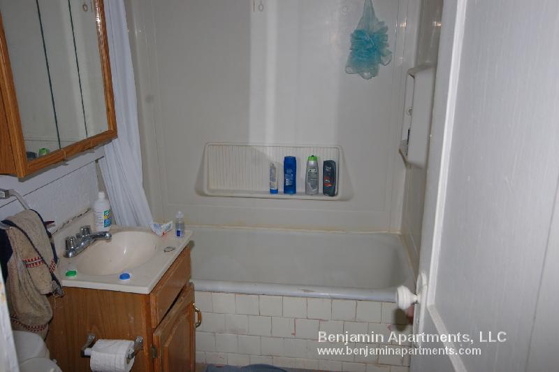 99 Brainerd Rd, Allston