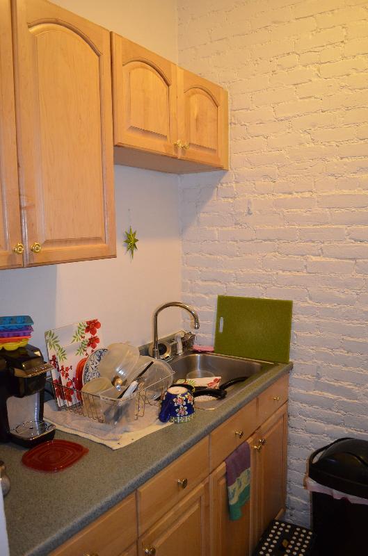 896 Huntington Ave, Mission Hill