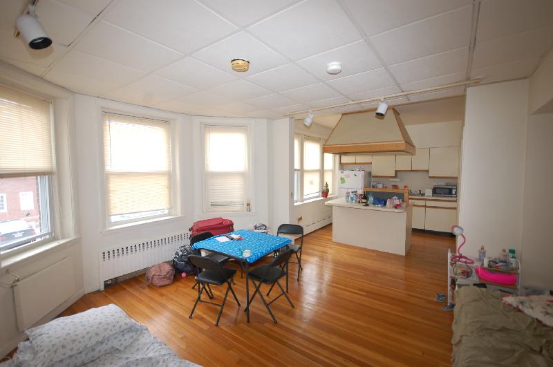 33 Lancaster Ter, Brookline Village