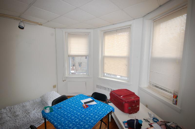 33 Lancaster Ter, Brookline Village