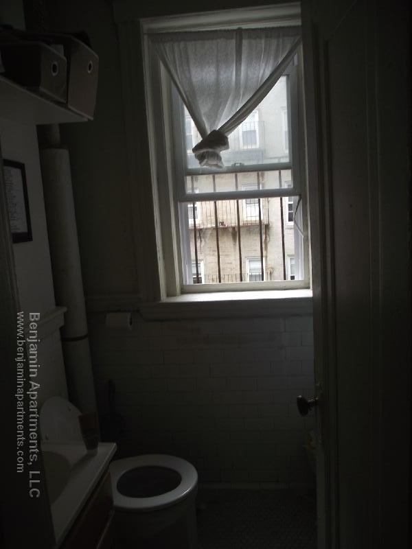 1185 Boylston St, Fenway