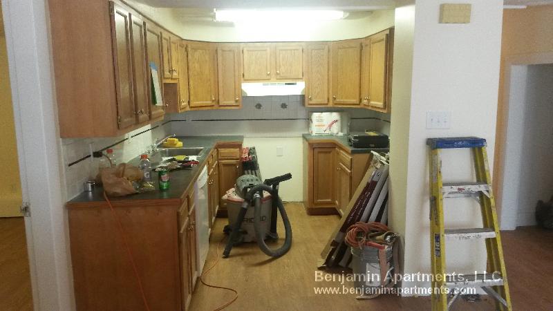 33 Lancaster Ter, Brookline Village