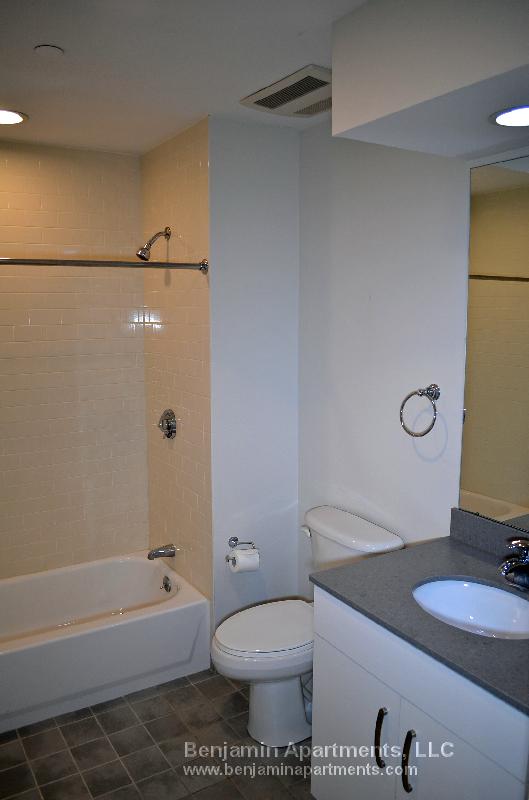 601 Albany St, South End