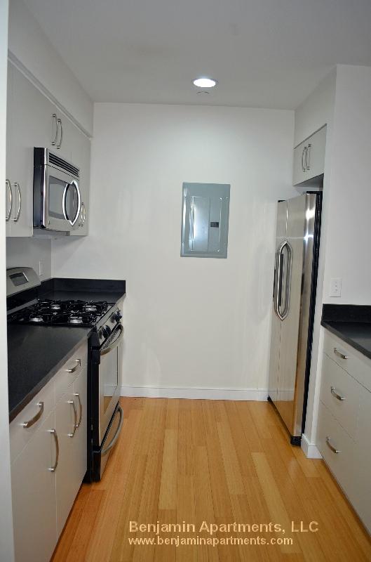 601 Albany St, South End