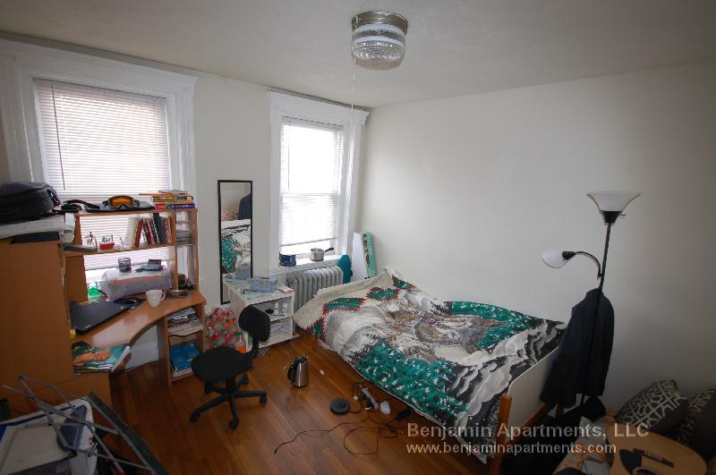 1185 Boylston St, Fenway