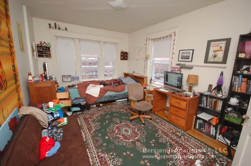 130 Englewood Ave, Brighton