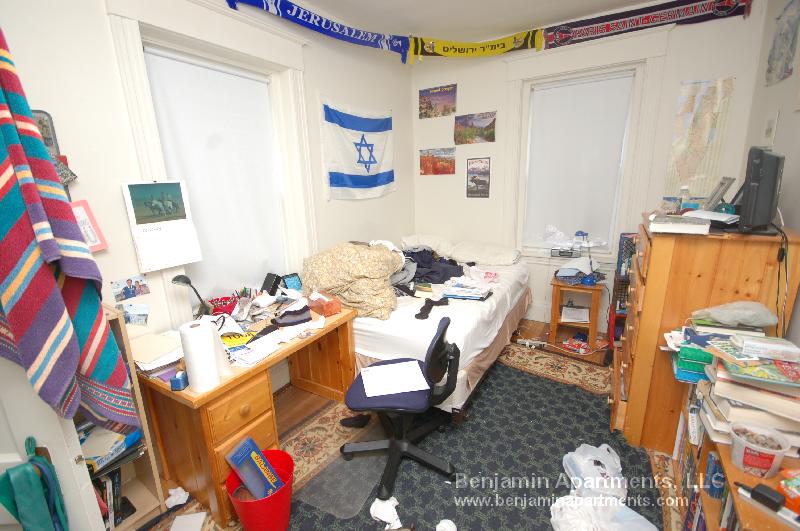 130 Englewood Ave, Brighton