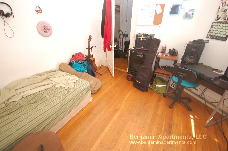 24 Westland Ave, Fenway