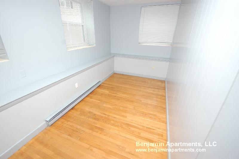 20 Armington St, Allston