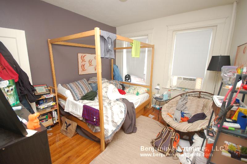 1334 Commonwealth Ave, Allston