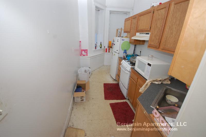 1175 Boylston St, Fenway