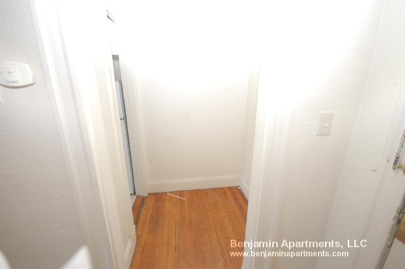 1171 Boylston St, Fenway