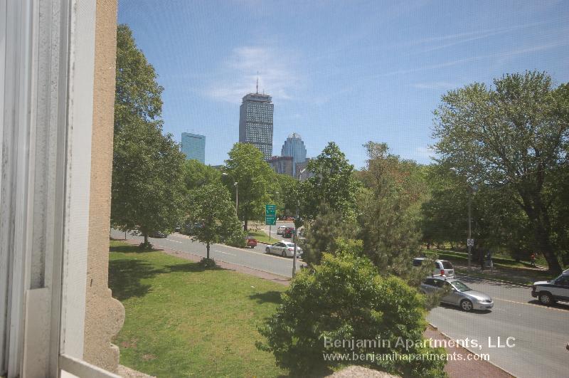 1171 Boylston St, Fenway