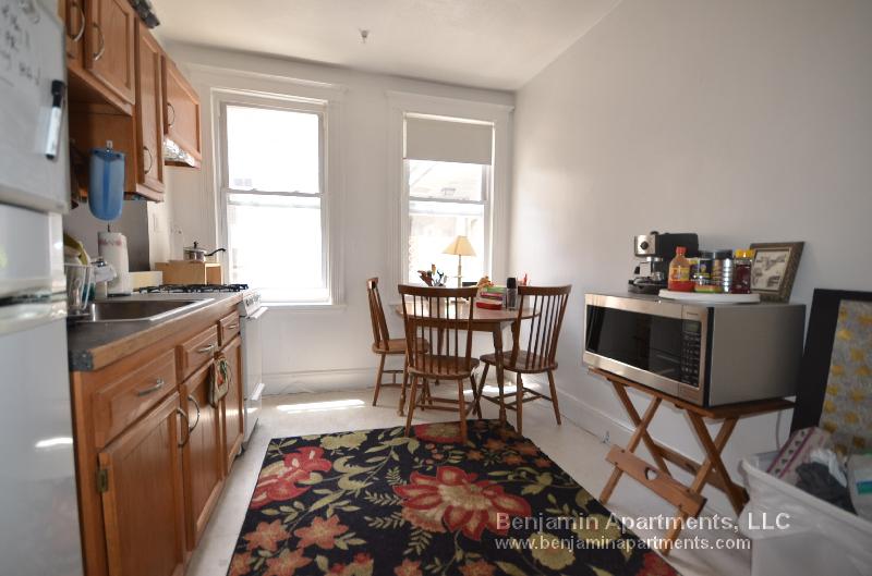 1630 Commonwealth Ave, Brighton