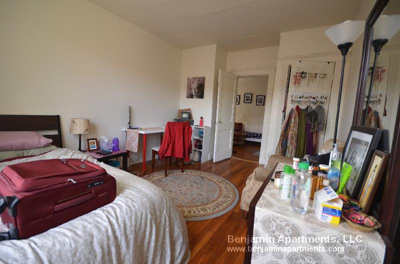 1630 Commonwealth Ave, Brighton