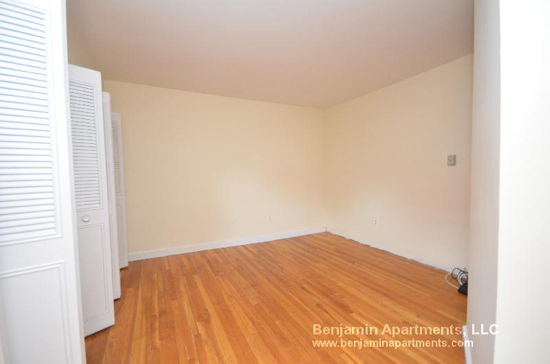 20 Armington St, Allston