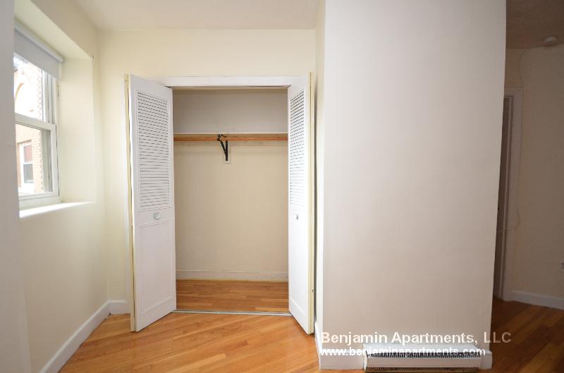 20 Armington St, Allston