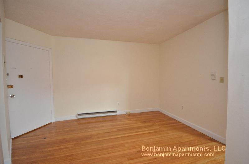 20 Armington St, Allston