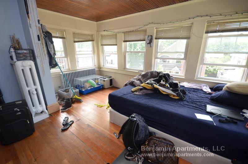 45 Hobart St, Brighton