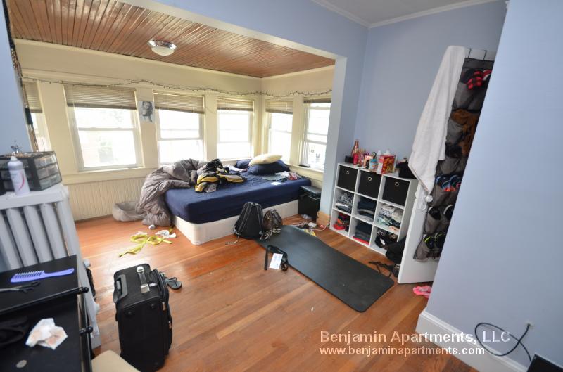 45 Hobart St, Brighton