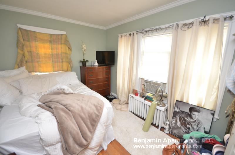 45 Hobart St, Brighton