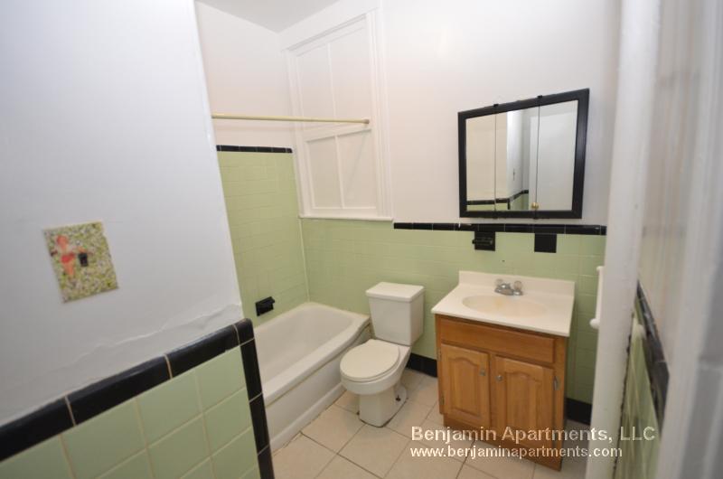 128 Allston St, Allston