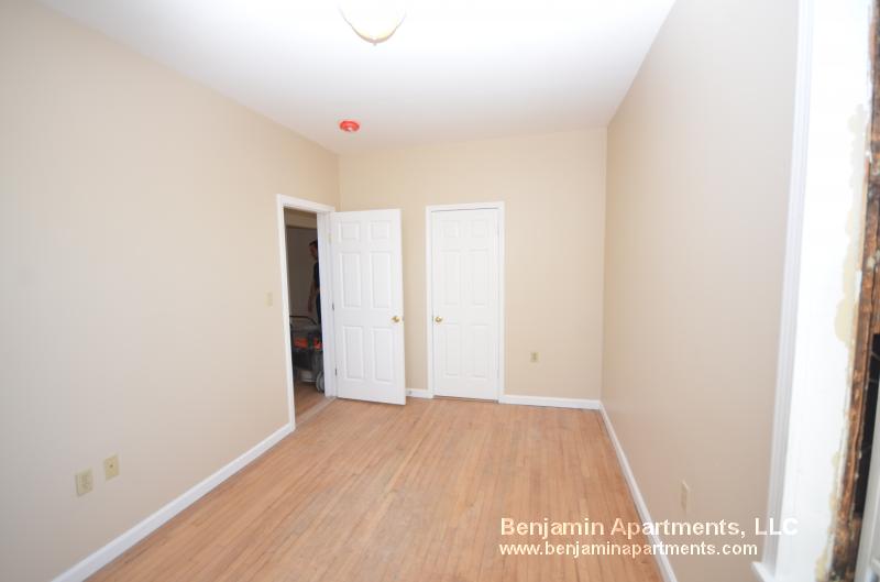 4 Farrington Ave, Allston